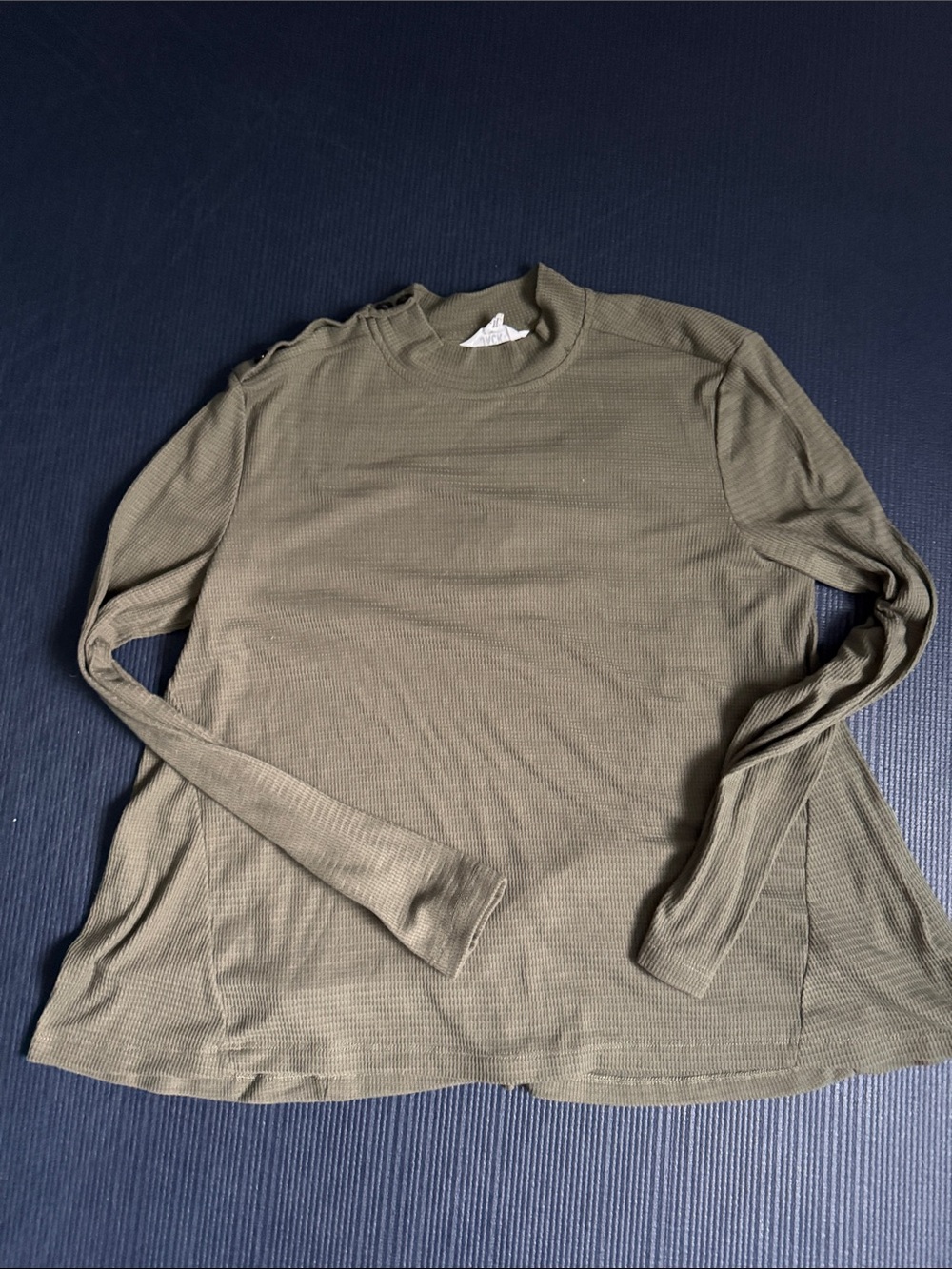 BB Dakota Olive Long Sleeve Waffle Knit Top